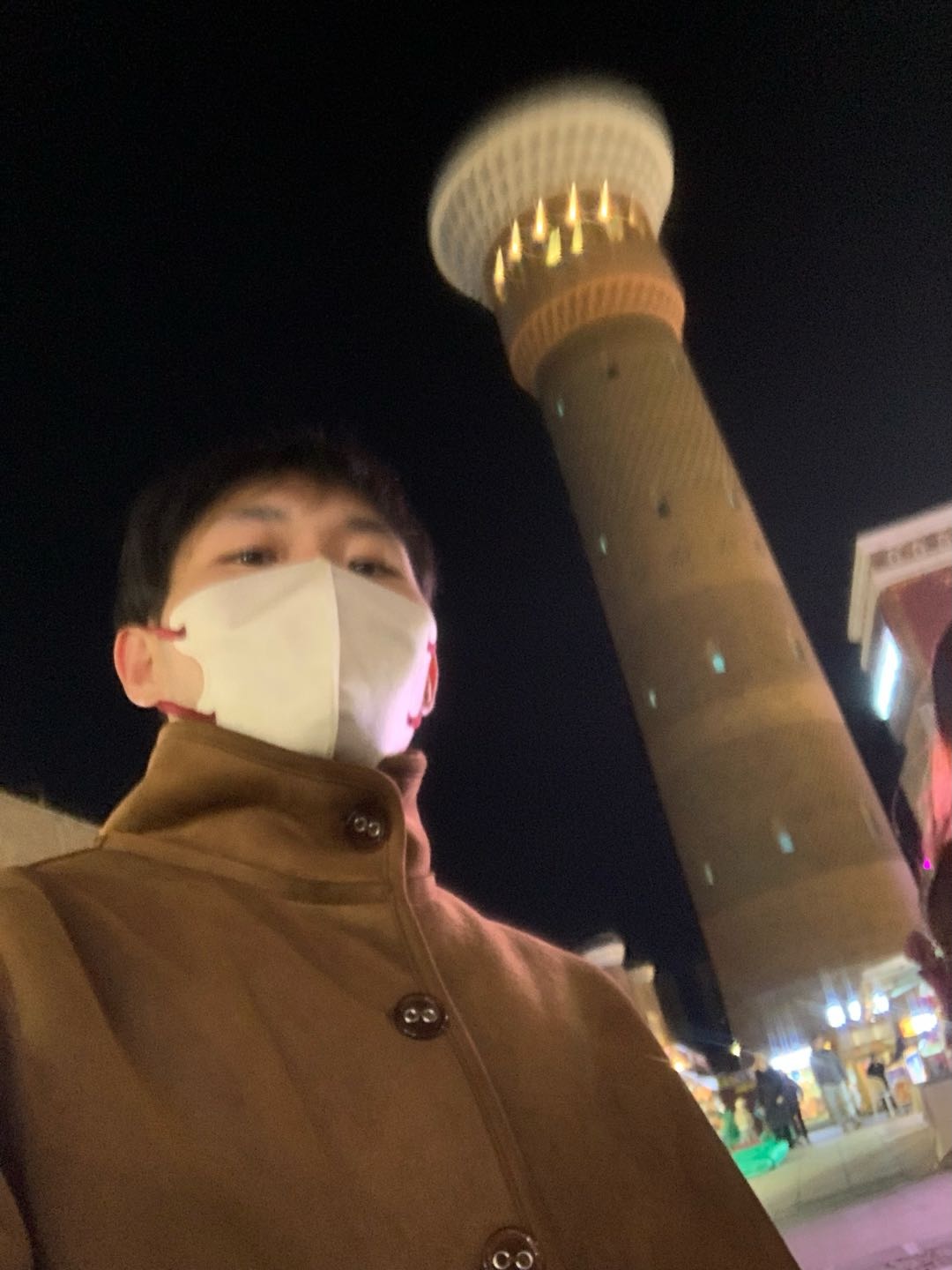 交笔友:新疆维吾尔自治区-博尔塔拉蒙古自治州 1997-12-29  男