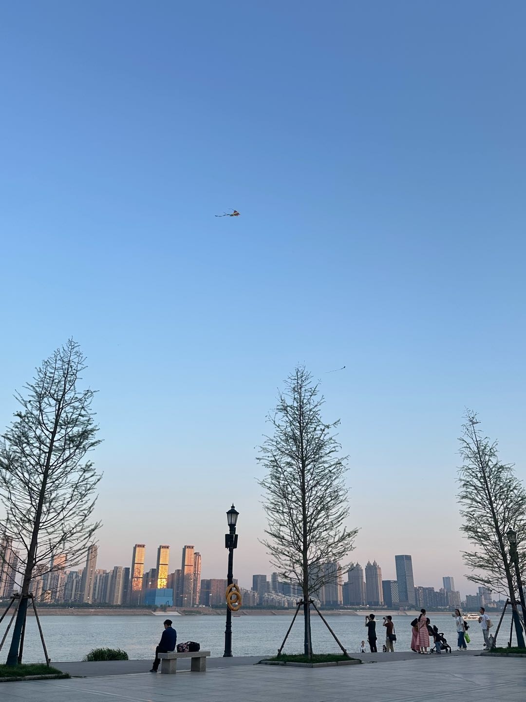 交笔友:湖北省-武汉市 2000-06-14  女